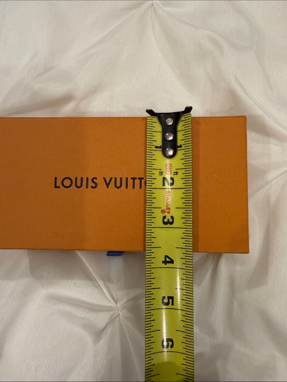 Louis Vuitton Eyeglass Box - Picture 7 of 8